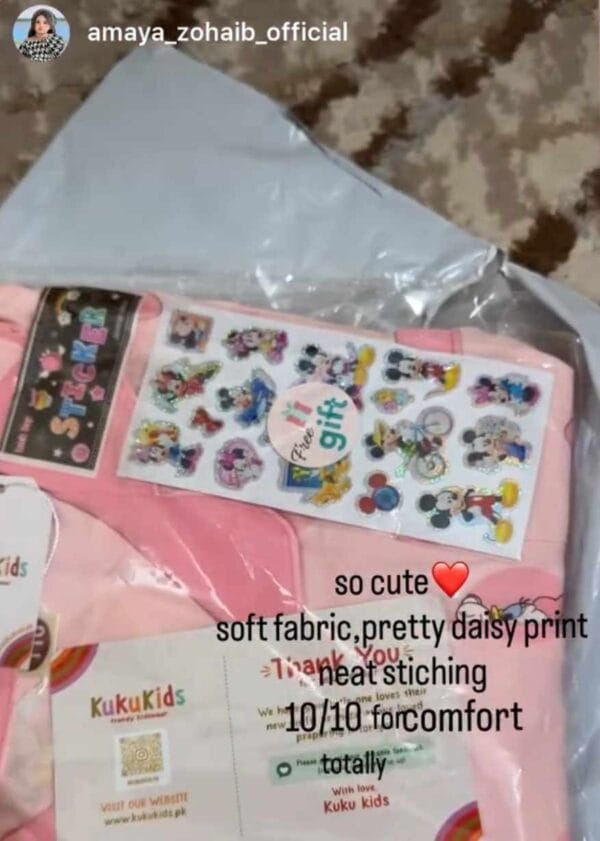 Instagram story by amaya_zohaib_official opening a Kuku Kids nightwear parcel: so cute, soft fabric, pretty daisy print, neat stitching, 10 out of 10 for comfort